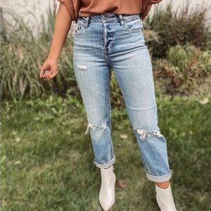 Hidden Jeans Zoey‎ Mom Fit High Rise Distressed Straight Leg Jeans Size 31